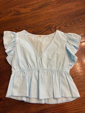 Francesca’s - Mi Ami Light Blue V-Neck Peplum Ruffle Sleeve Top Cropped Size S